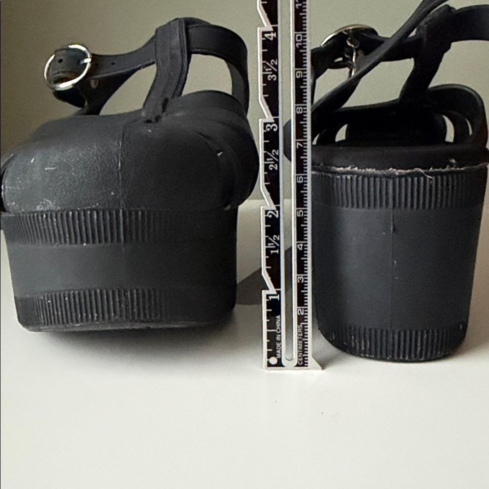 Jeffrey Campbell Candied Black Matte Chunky Platform Sturdy T-Strap Fisherman - Picture 9 of 16